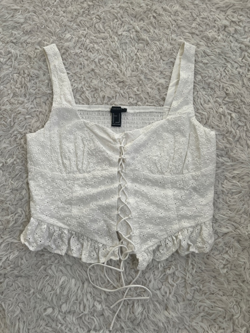 Forever 21 Tank Top White Cottagecore Size Medium Ruffle Flower